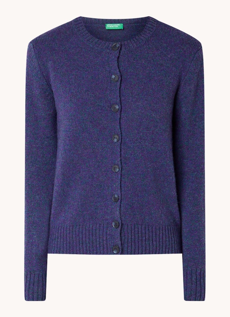 Cardigan Benetton cu guler rotund, confecționat din lână fină.