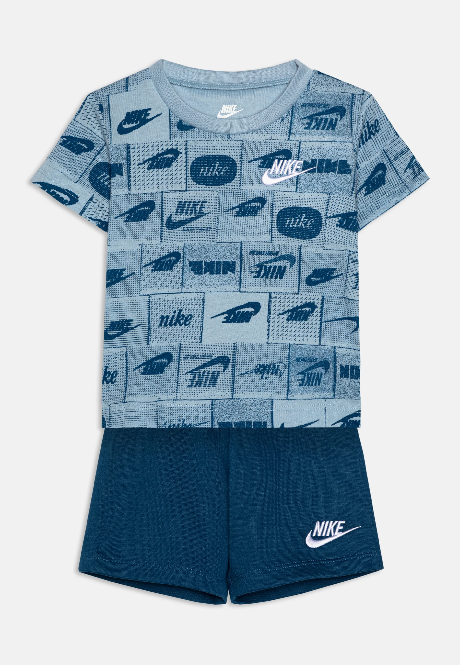 Conjunto Nike Sportswear Club - Pantalones cortos