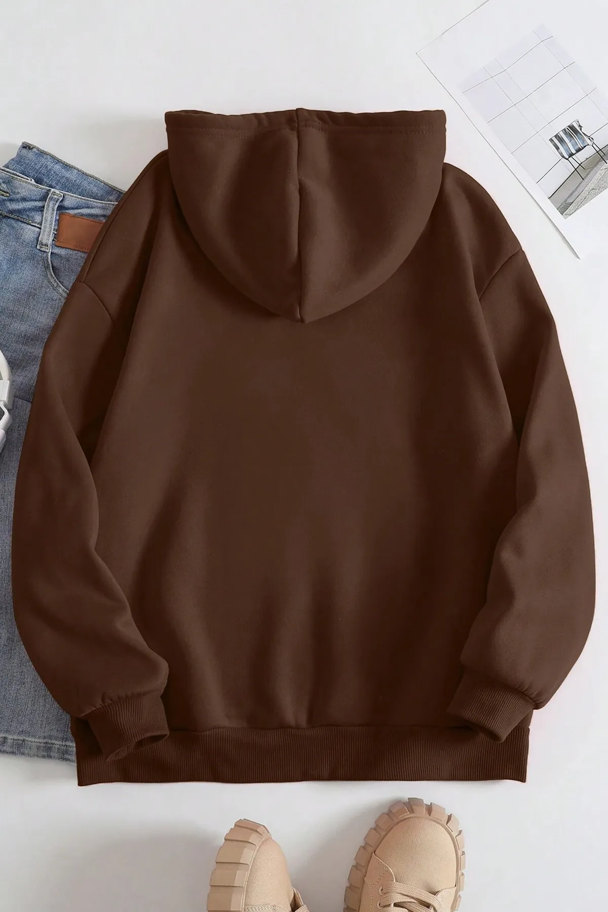 uyguntarz  Schwarzes Saturn-Sweatshirt