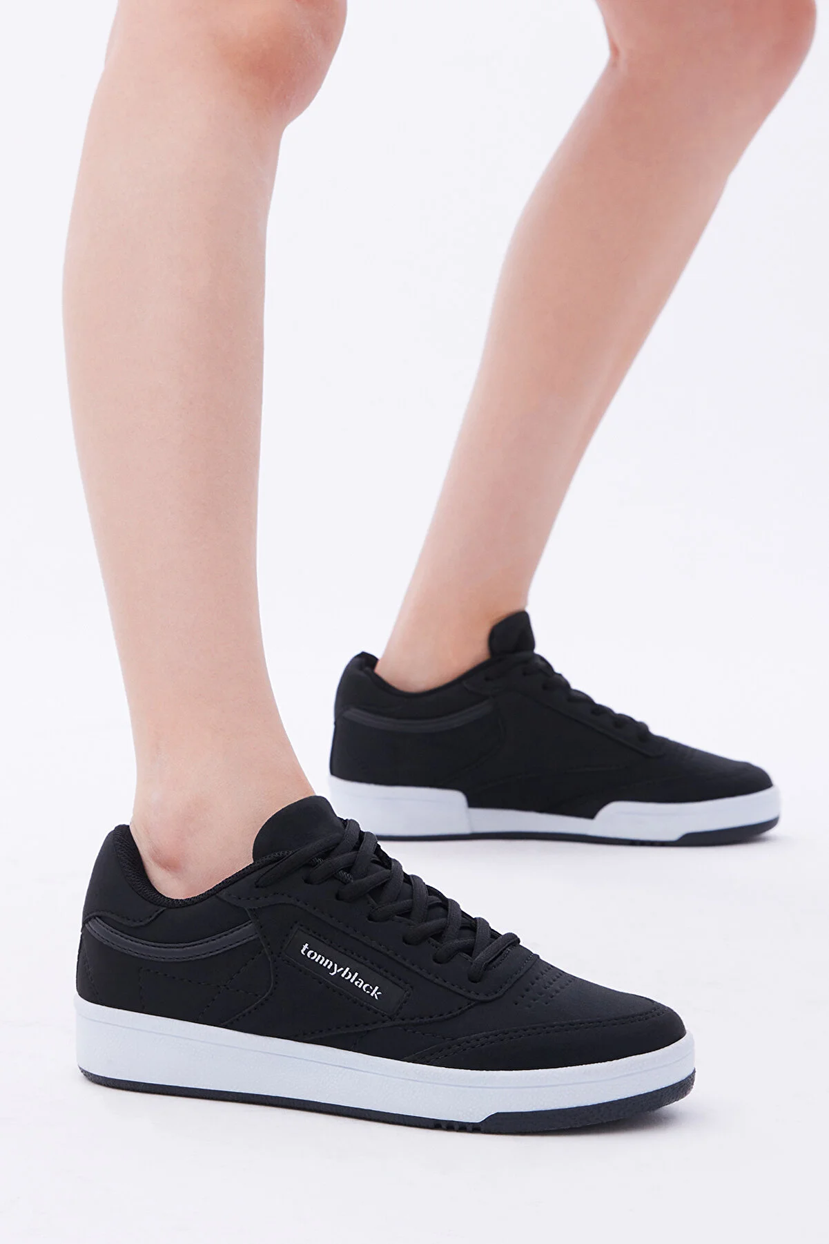 Tonny Black  Schwarze Unisex-Sportschuhe Tb107