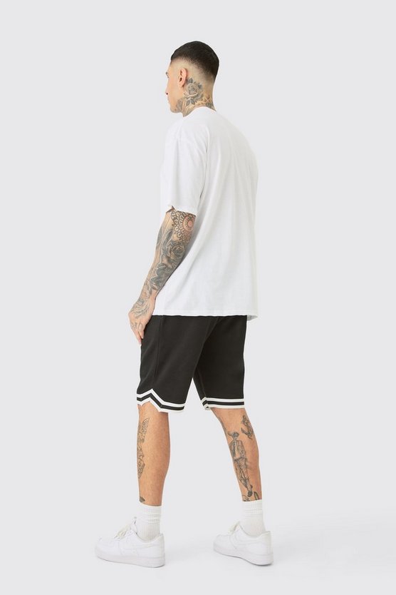 Tall weißes Oversize T-Shirt mit Würfeln und Kirsch-Stickerei