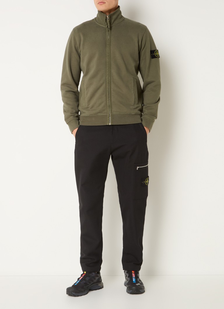 Bluza Stone Island 60720 z logo i kieszeniami bocznymi.