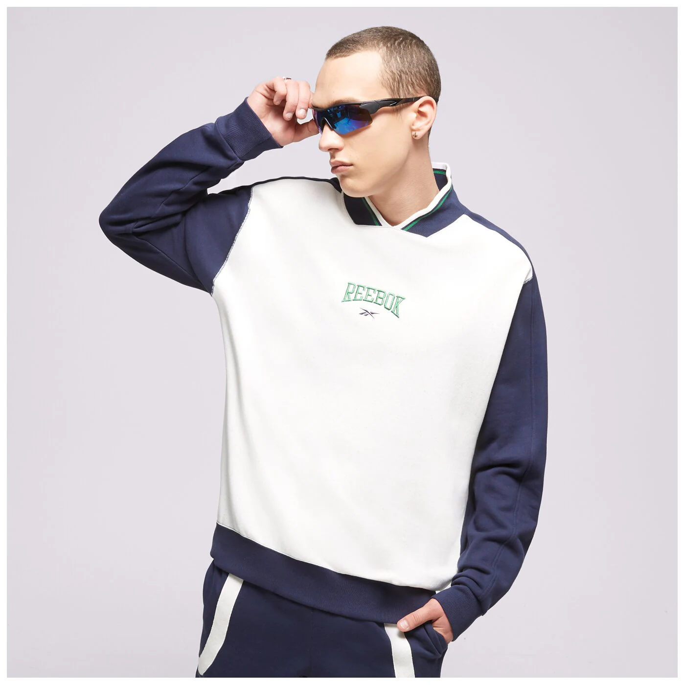 REEBOK SWEATSHIRT CL VAR FT CREW Weiß