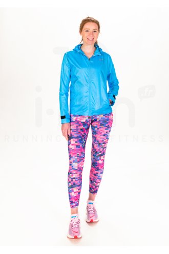 Nike Essential W