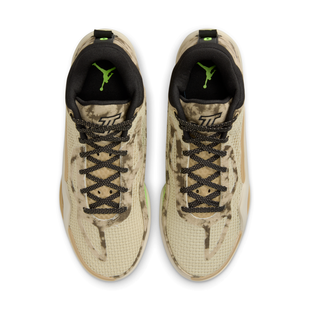 NIKE JORDAN Tatum 1 DZ3320-200 / braun