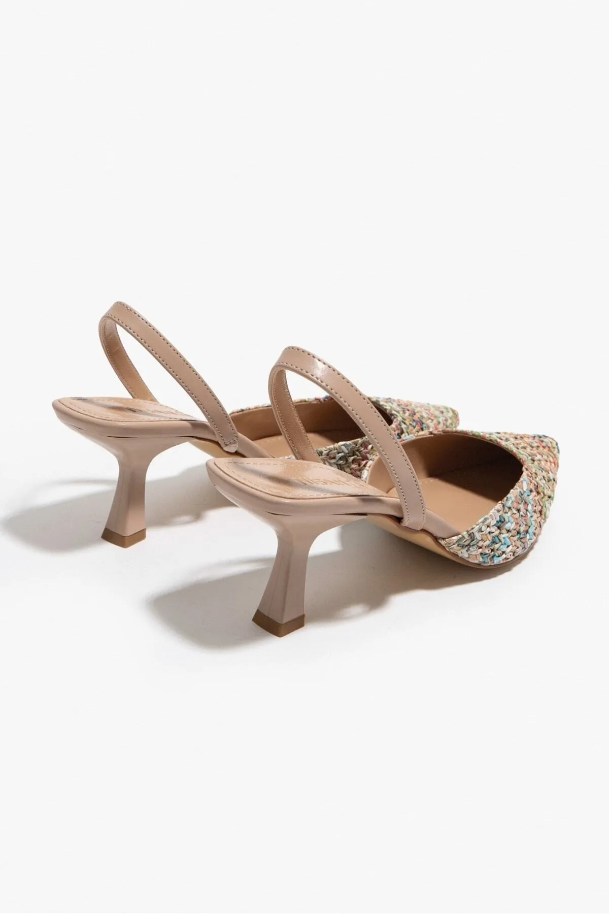 NİŞANTAŞI SHOES  Ponnie Bunte Stroh-Damenschuhe mit spitzem Zehenbereich und Absatz