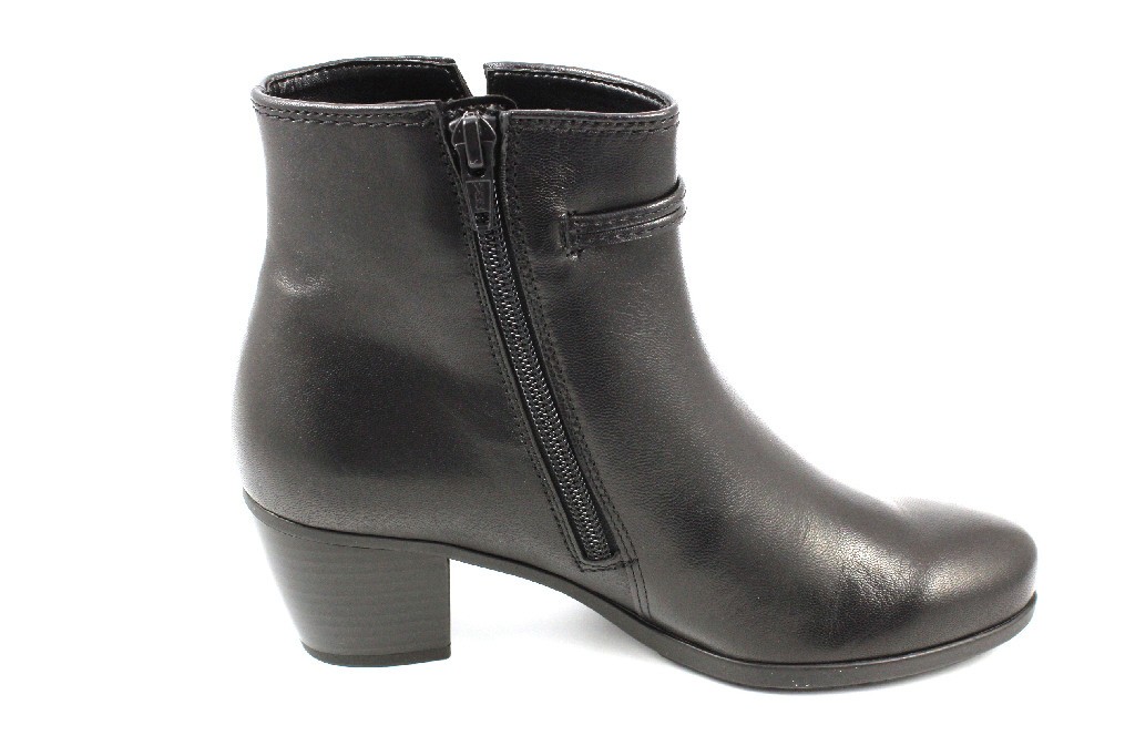 GABOR Stiefeletten schwarz