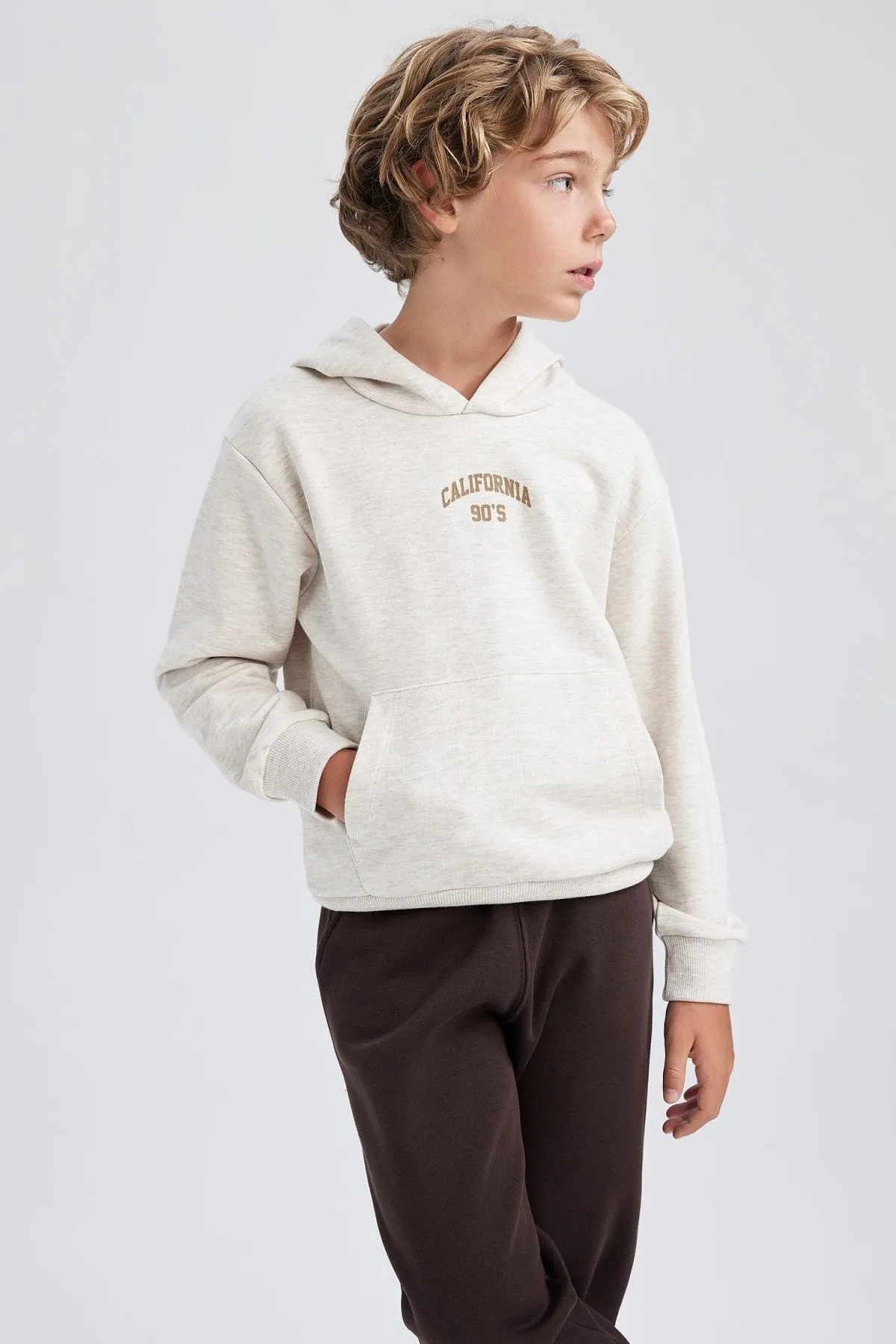 DeFacto  Neues Schul-Sweatshirt mit Kapuze für Jungen