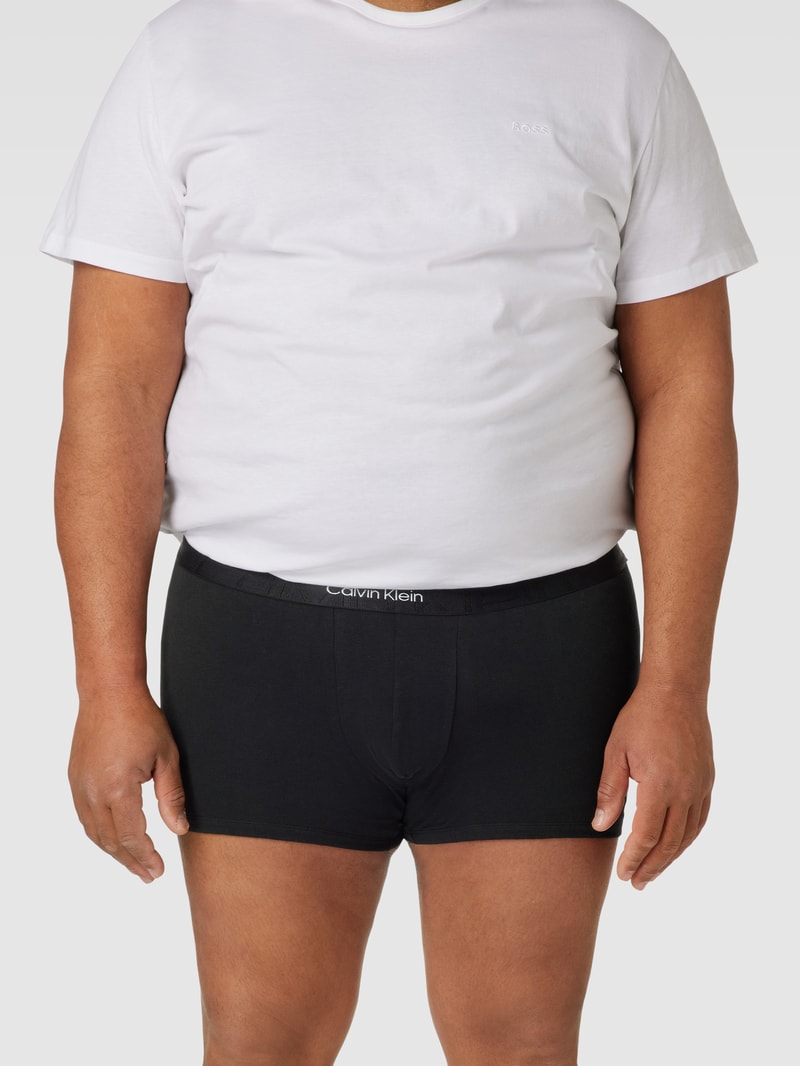 PLUS SIZE Trunks mit mittelhohem Bund und Label-Muster in schwarz