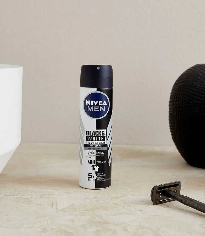 Nivea dezodorans u spreju Invisible Power