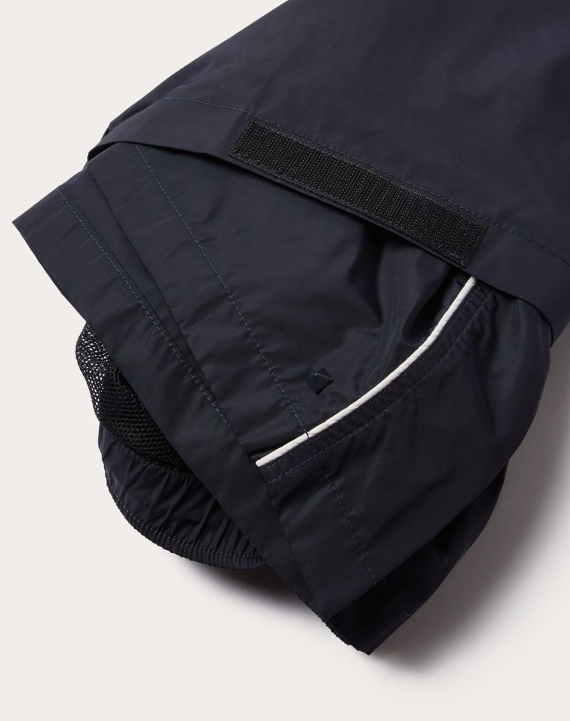 Nylon badedragt med nitter