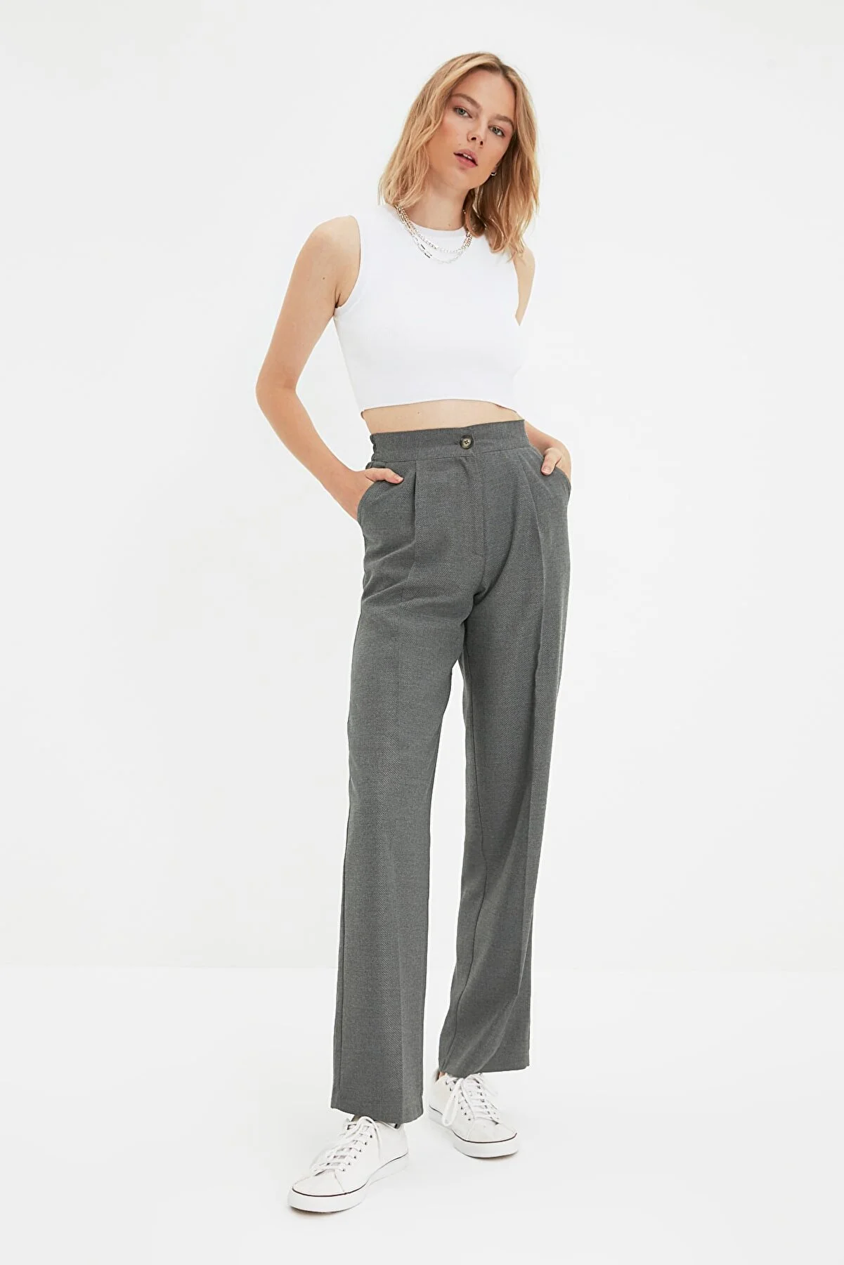 Trendyol Collection  Graue, gerade geschnittene Webhose TWOAW22PL0321