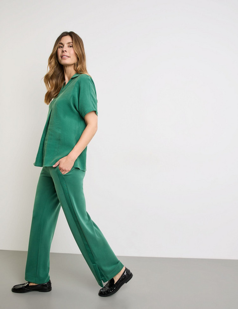 Fließendes Blusenshirt mit Quetschfalte