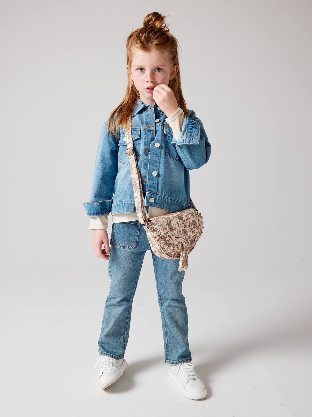 Veste en jean animation fleurs pop au dos fille stone