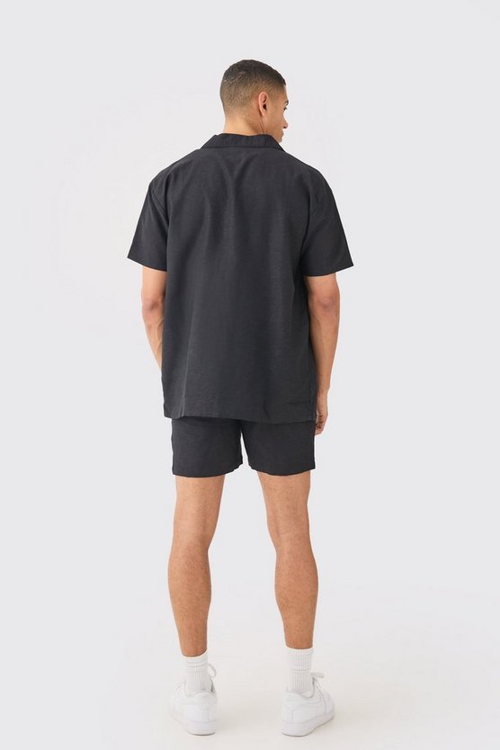 Kurzärmliges Oversize Leinen-Hemd & Shorts