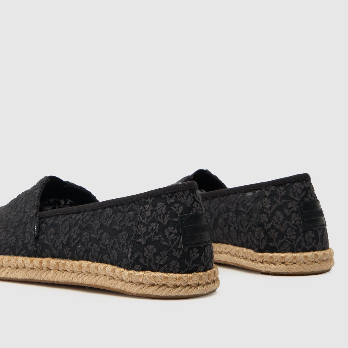 TOMS – Alpargata – Svarta blommiga espadriller med platta skor