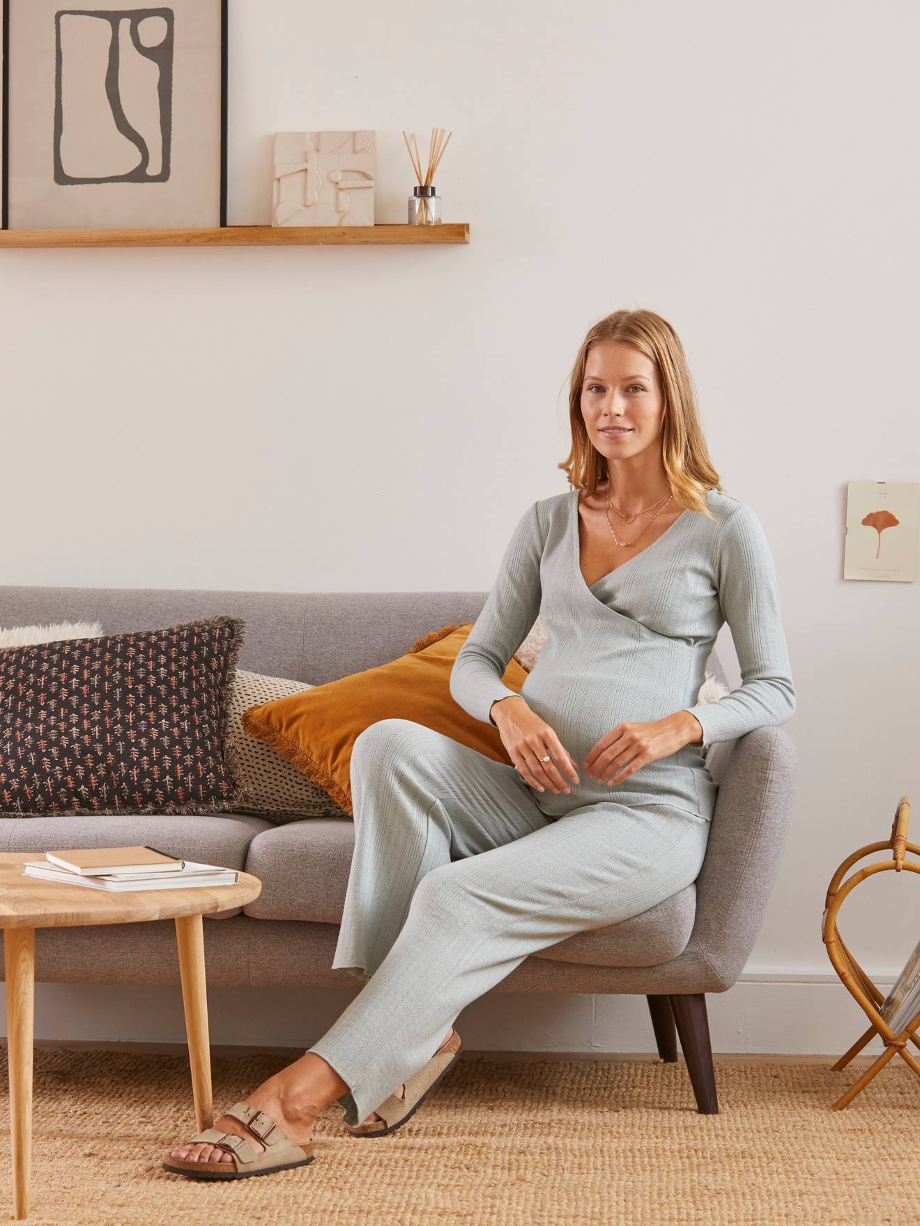 Ensemble 2 pièces pyjama grossesse et allaitement gris clair uni