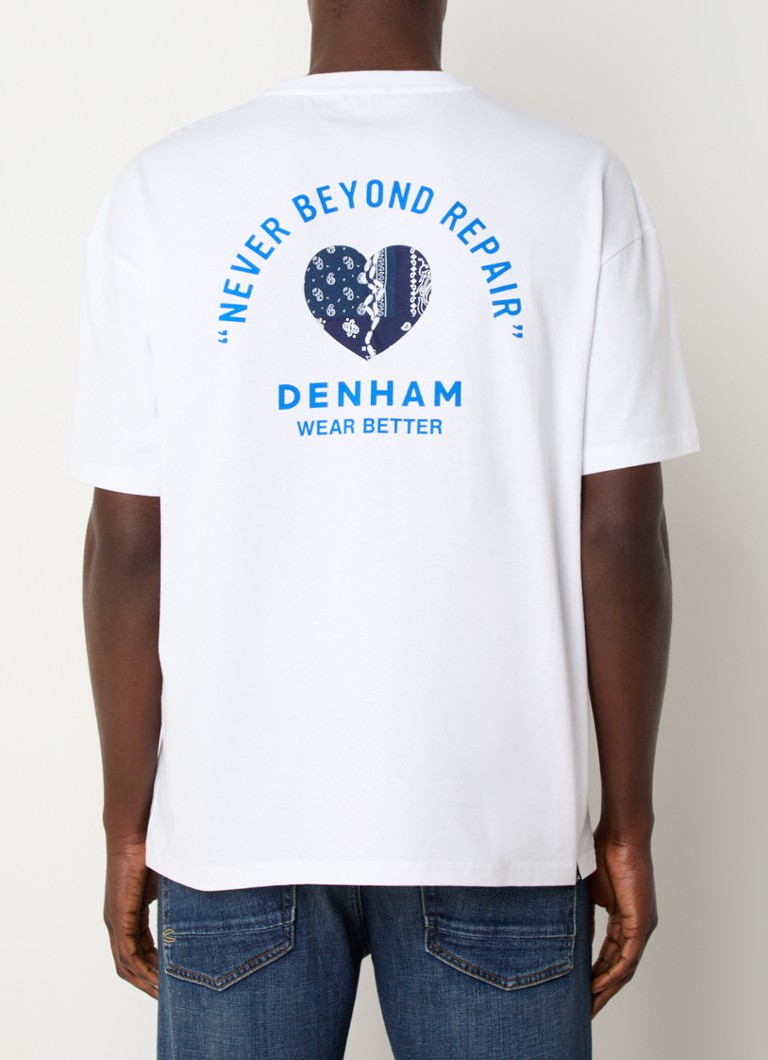 Denham Wear Better T-krekls ar logotipu un apdruku aizmugurē
