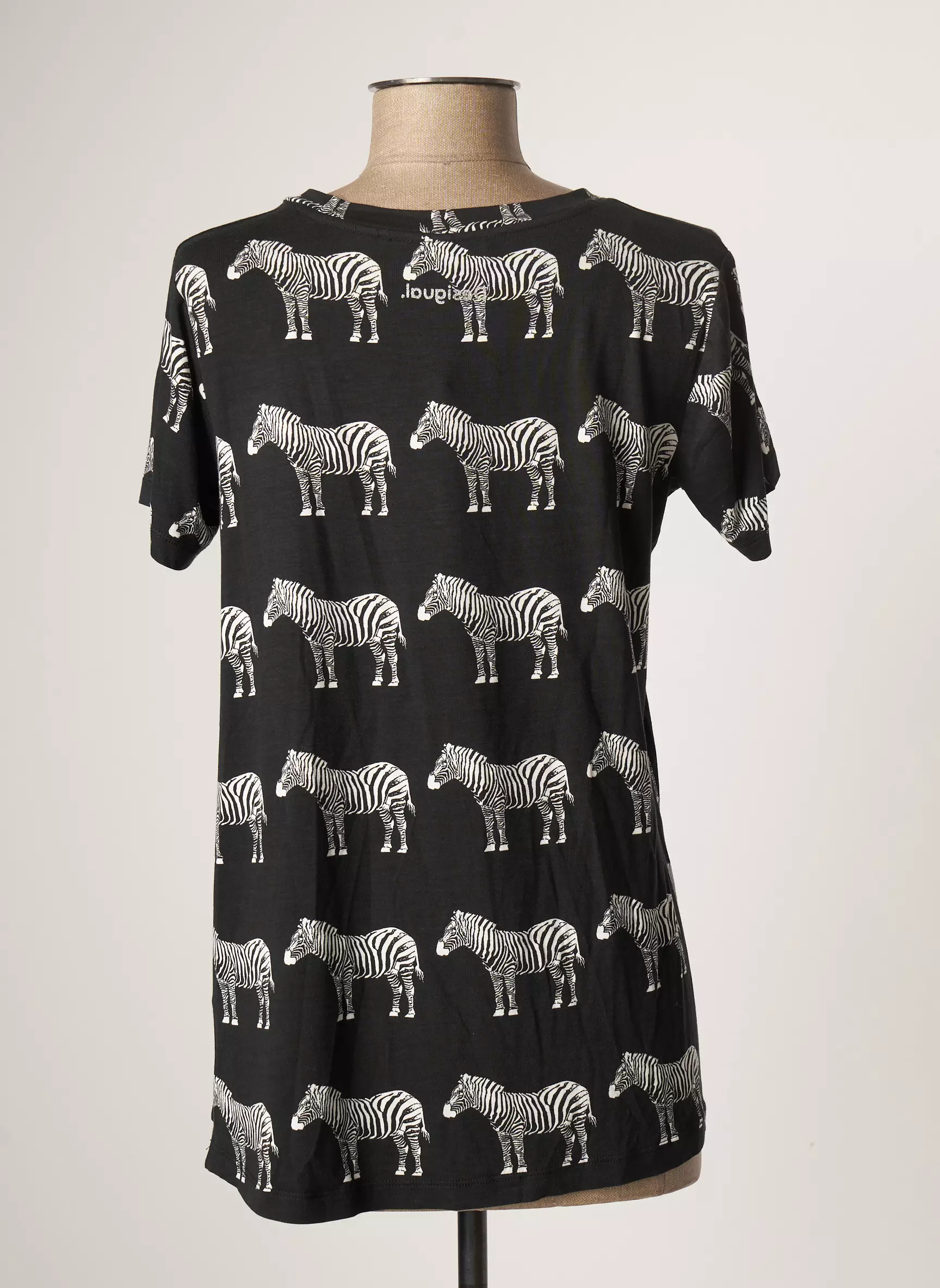 Desigual Tshirts Femme couleur noir