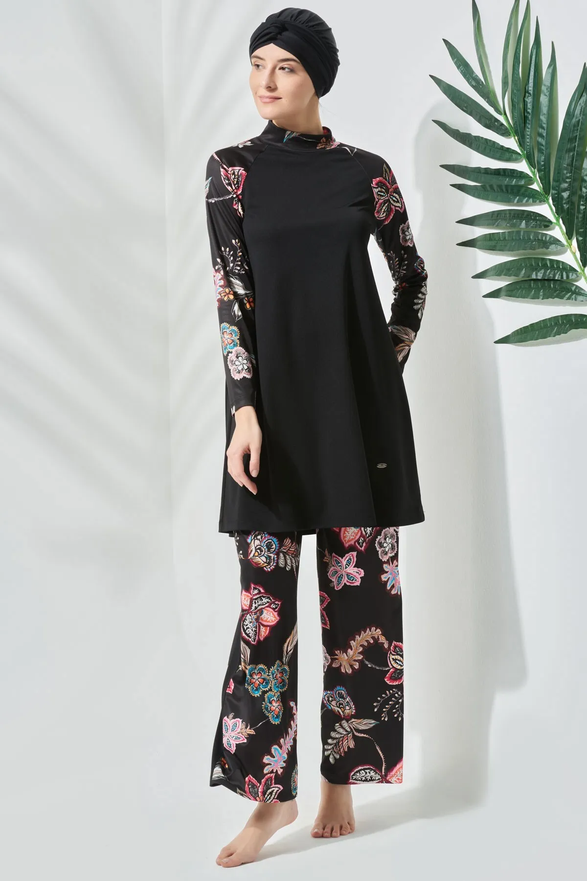 C&City  Gemusterter, vollständig bedeckter Hijab-Badeanzug C11010 Schwarz