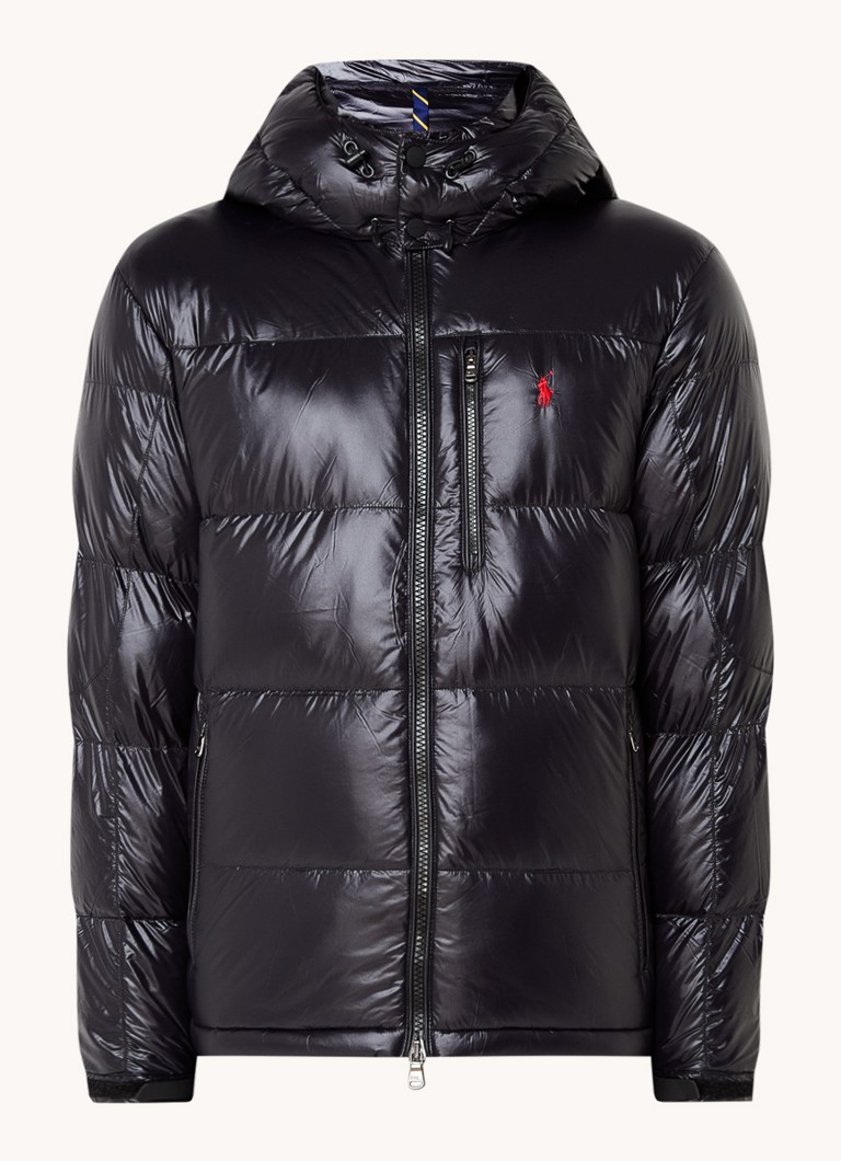 Jaqueta puffer Ralph Lauren com enchimento de plumas e capuz removível.
