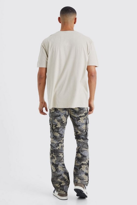 Slim-Fit Camouflage Schlaghose