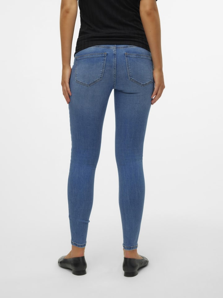 Vero Moda Umstandsjeans mit Skinny Fit in Medium Blue Denim günstig kaufen