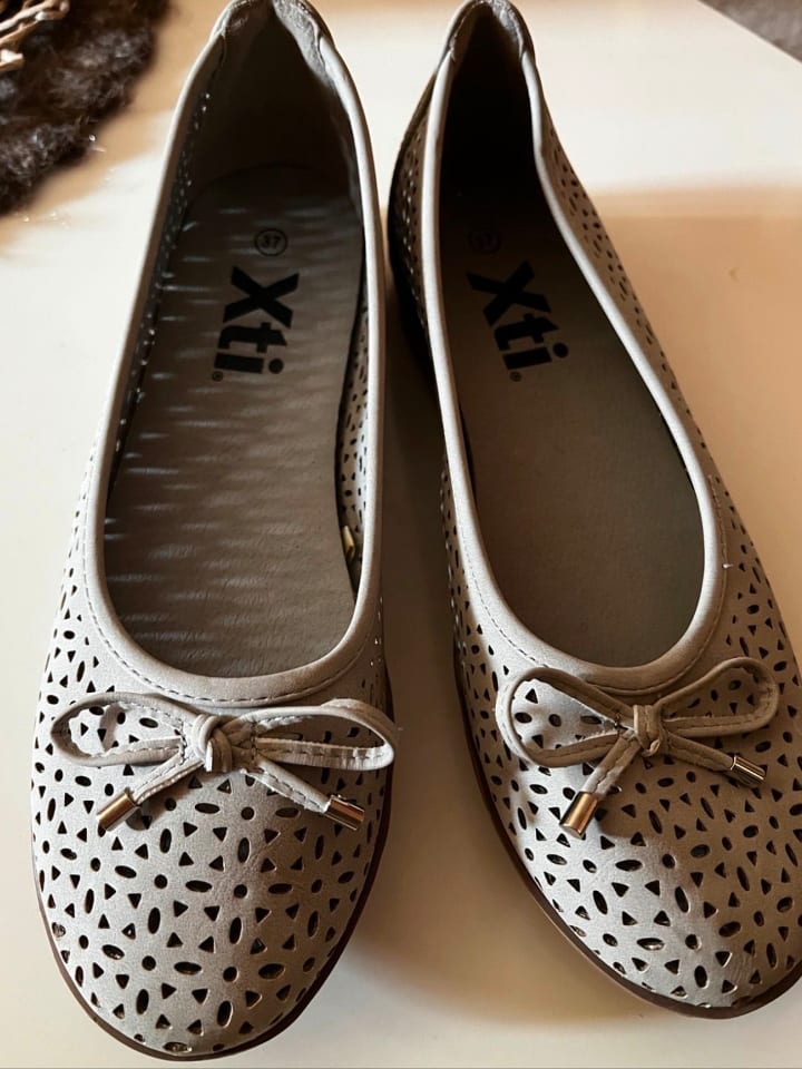 Xti Ballerinas in Hellgrau günstig kaufen 37