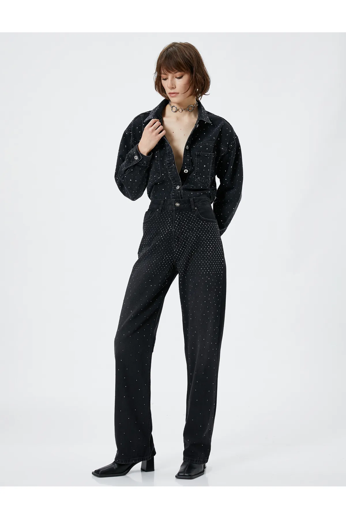 Koton  Steinbestickte Jeans mit hoher Taille – Nora Jeans