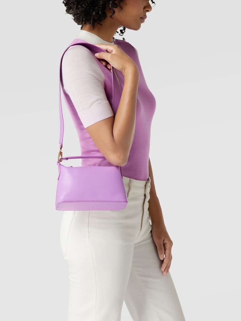 Handtasche mit Label-Prägung - Liu Jo x Leonie Hanne in lila
