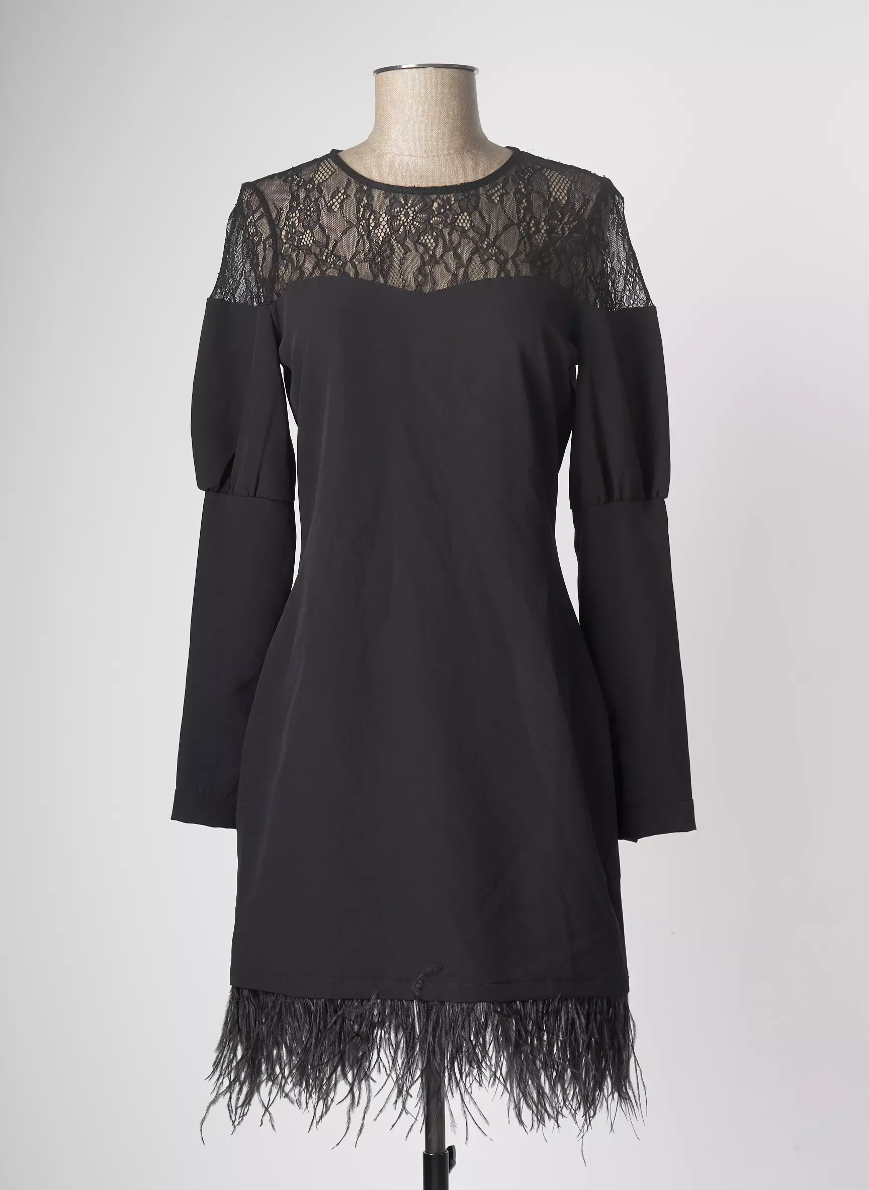 Astrid Black Label Robes Courtes Femme couleur noir