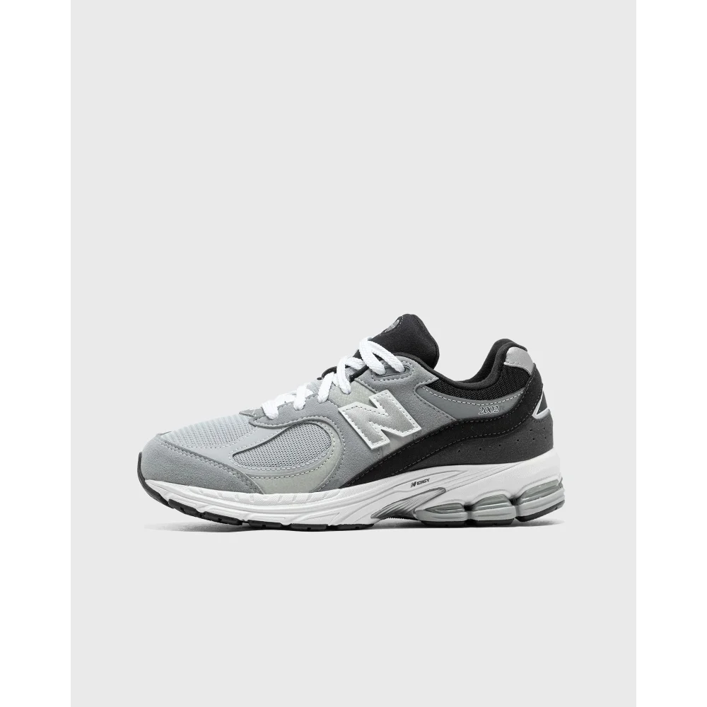New Balance 2002R GC2002SG / grau
