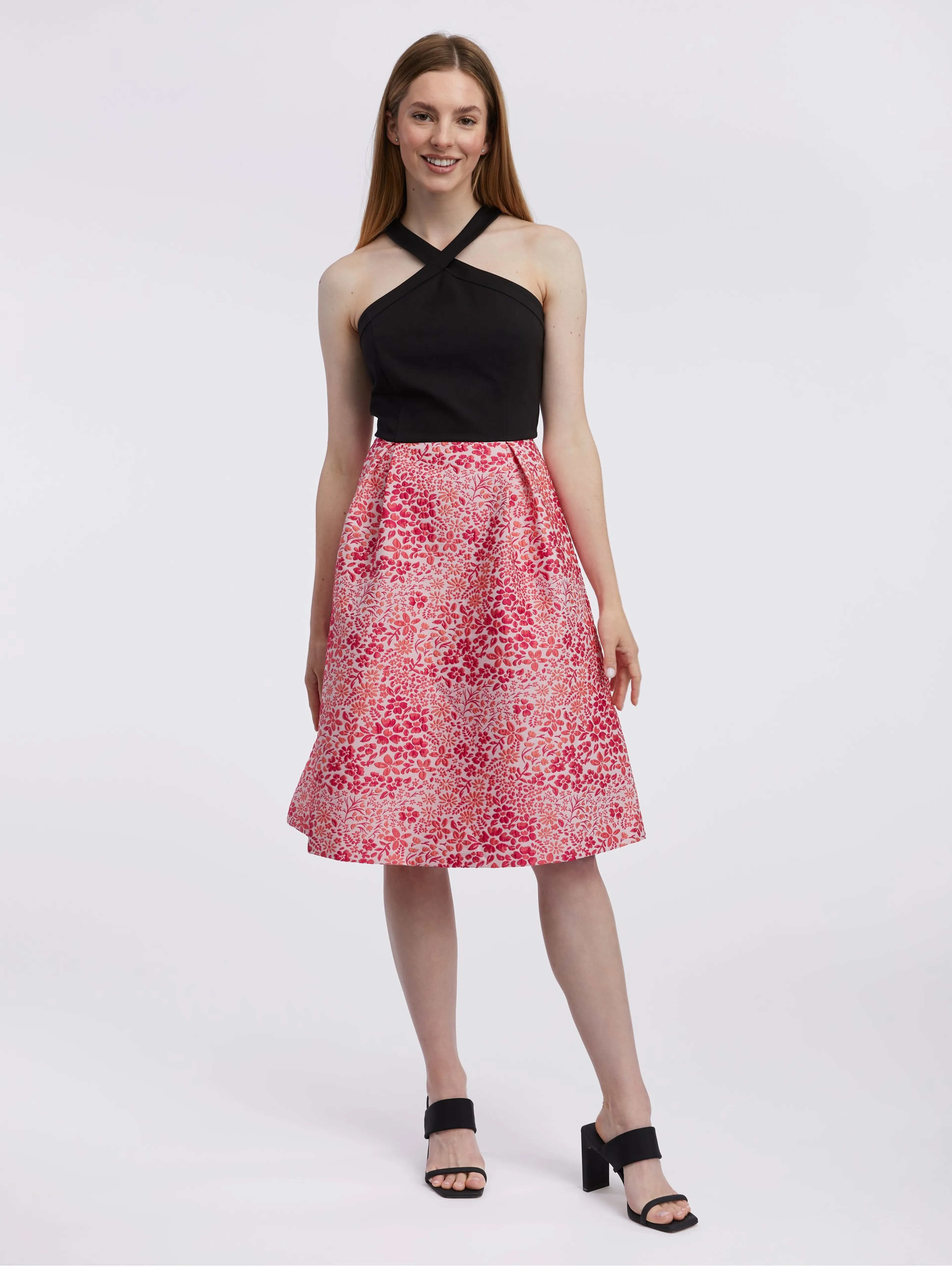 Rosa und schwarzes geblümtes Damenkleid ORSAY