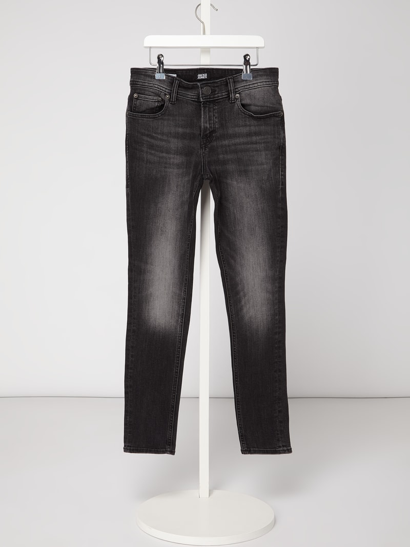 Stone Washed Skinny Fit Jeans in schwarz