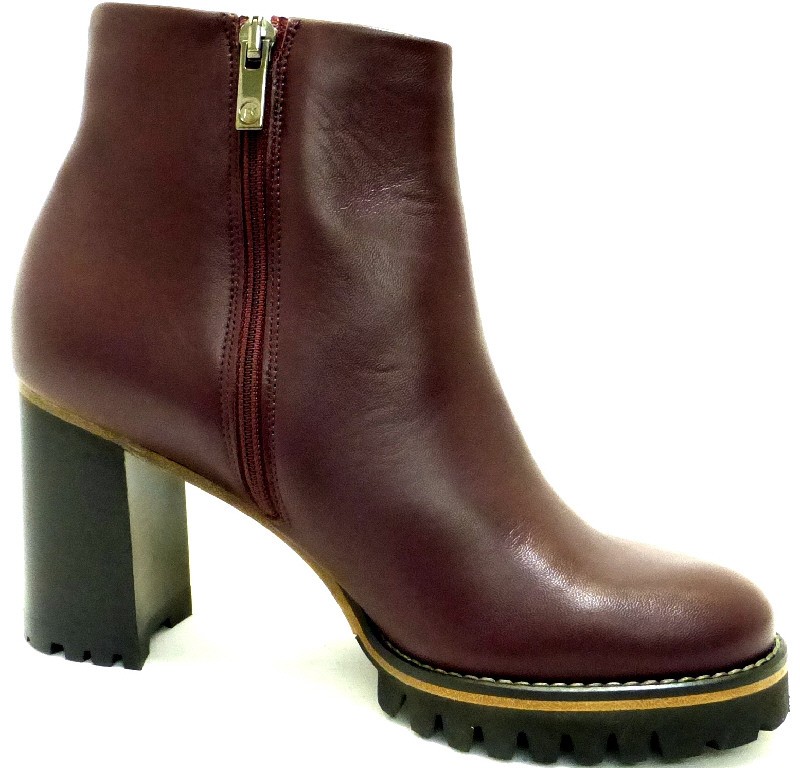 PETER KAISER Stiefeletten braun
