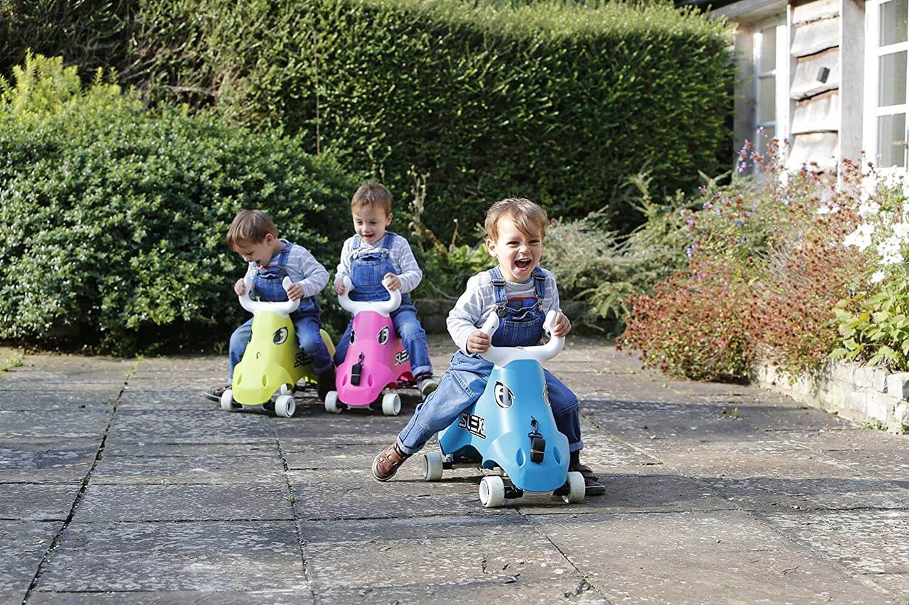 trends4cents SLEX RodeoBull Kinder Rutschauto bis 35kg pink