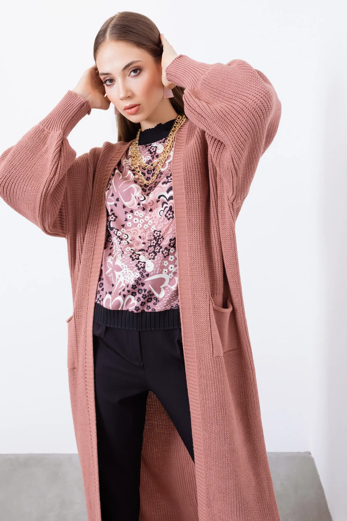 Lafaba  Lange Strickjacke mit Ballonärmeln in Rosa für Damen