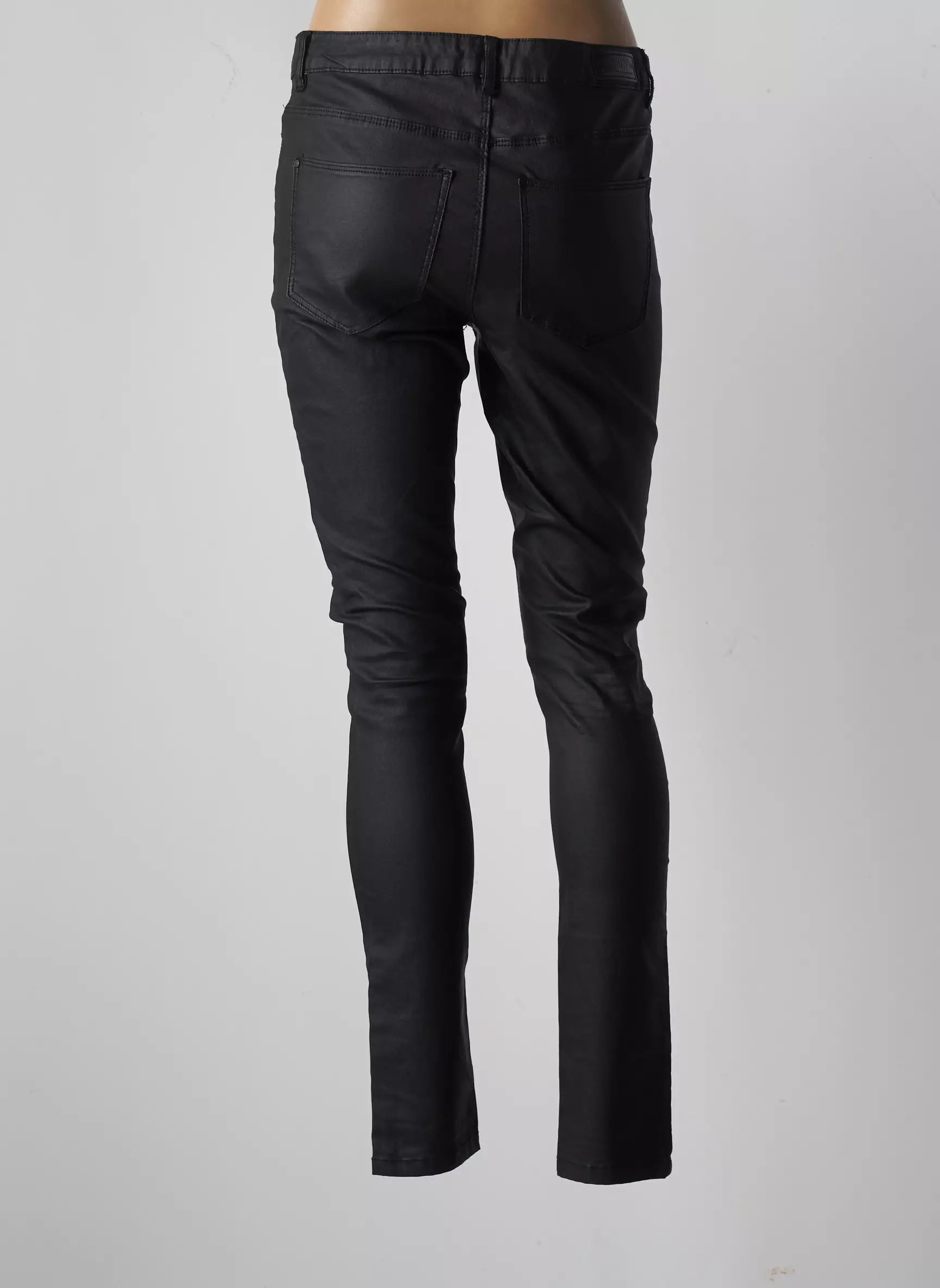 Only Pantalons Slim Femme couleur noir