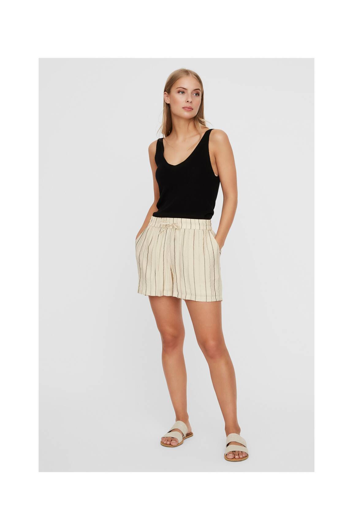 Vero Moda Shorts 1 Femme couleur beige