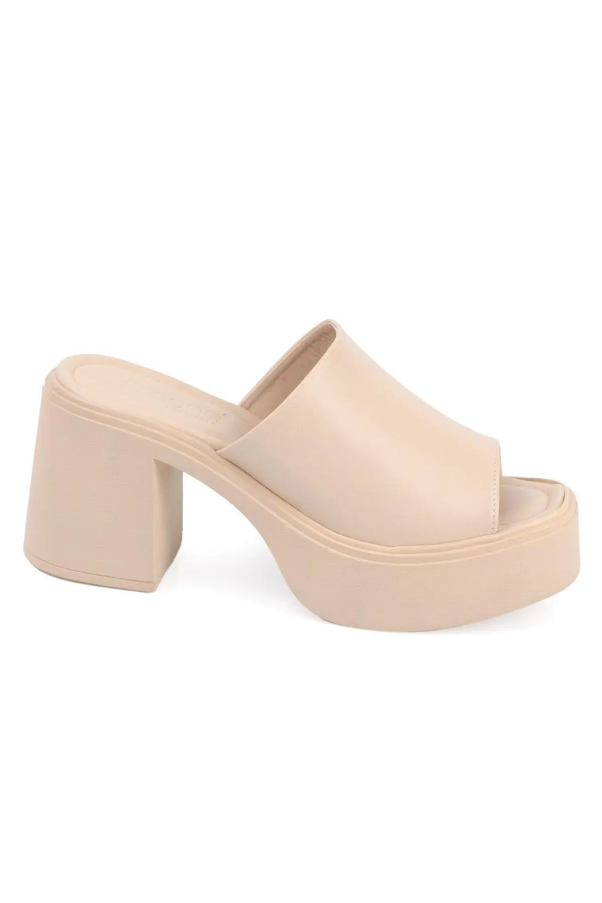 Capone Outfitters  Capone Platform Beige Damenhausschuhe