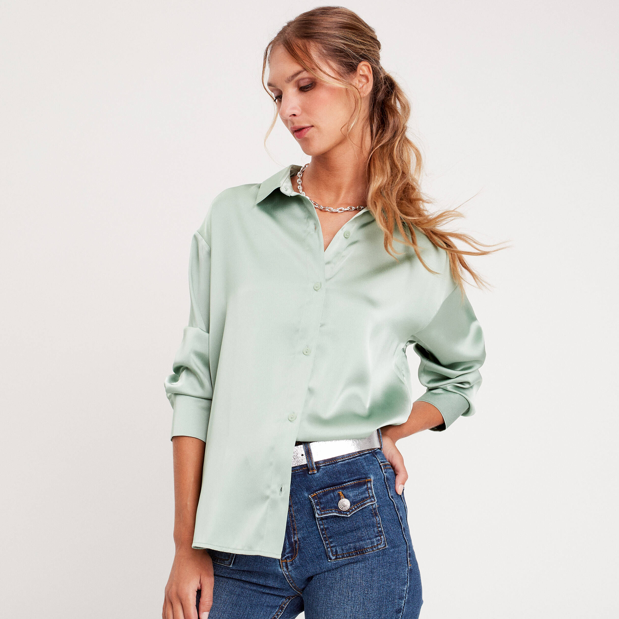 Chemise manches longues satin vert pastel femme | Cache Cache