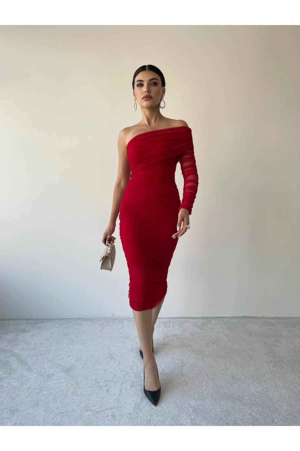 SONREİR  Midi-Tüllkleid mit einem Ärmel