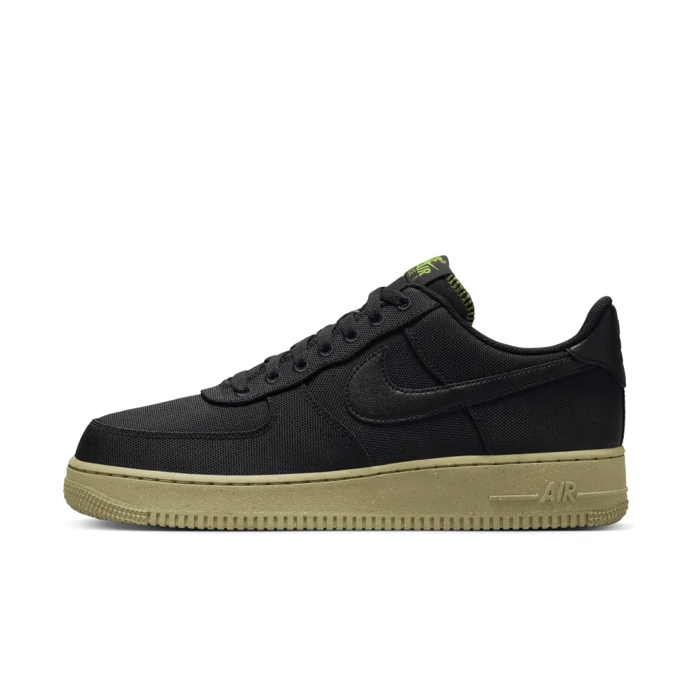Nike Air Force 1 07 LV8 FJ4160-001 / schwarz