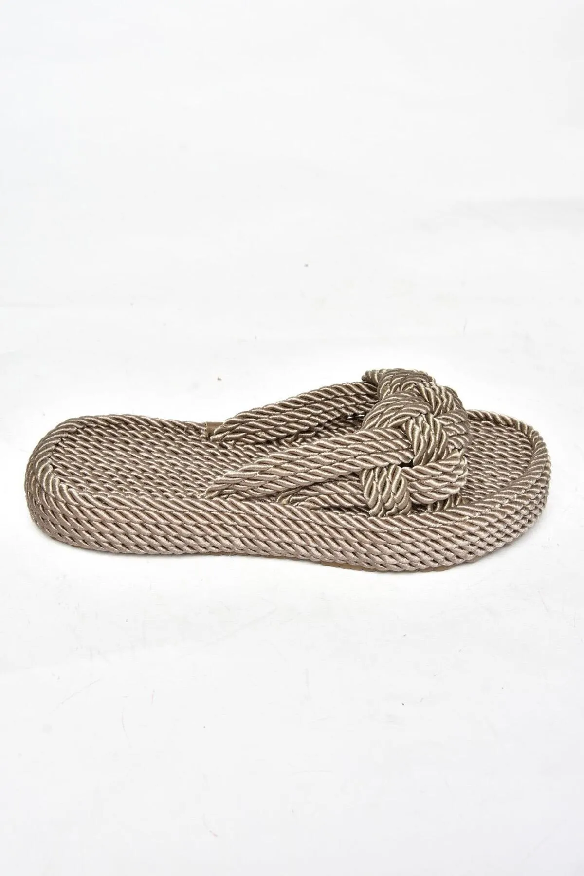 Fox Shoes  S596022704 Nerz-Slipper aus Stroh mit Seilbesatz