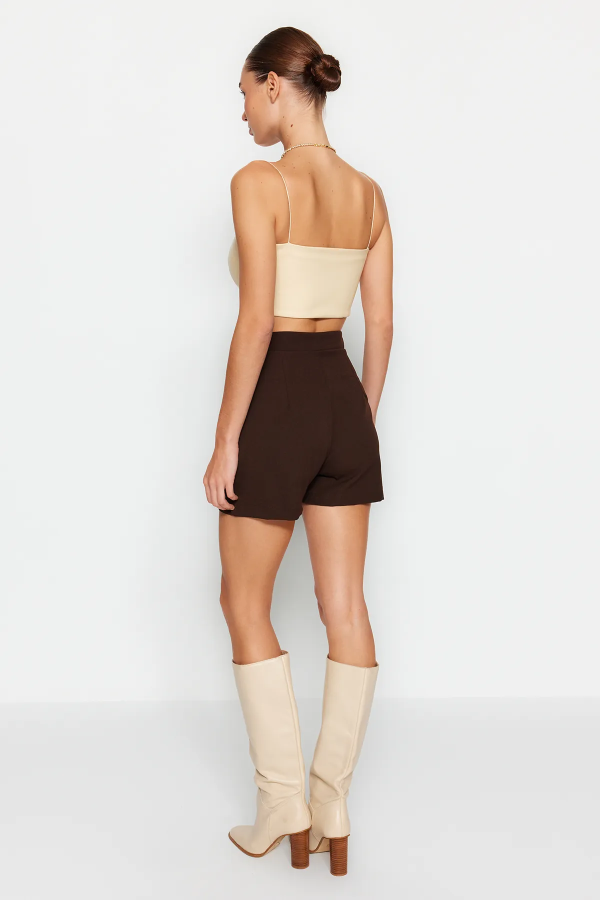 Trendyol Collection  Bitterbrauner zweireihiger gewebter Shortsrock TWOAW20SR0072