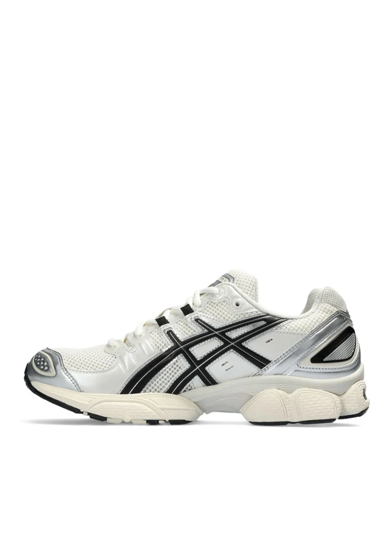 Αθλητικά παπούτσια ASICS Gel-Nimbus 9 με λεπτομέρειες από πλέγμα