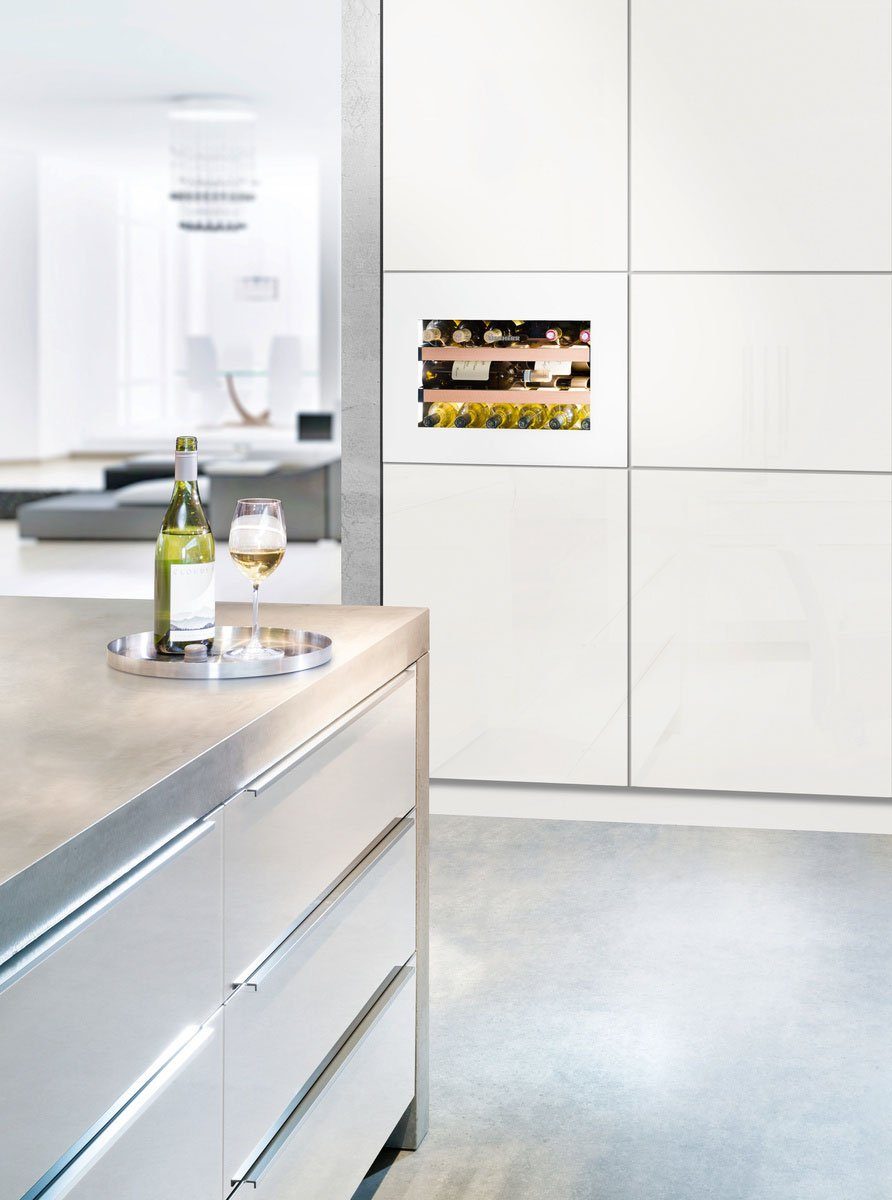 Liebherr Einbauweinkühlschrank WKEgw 582 GrandCru, für 18 Standardflaschen á 0,75l,FreshAir-Aktivkohlefilter, Kindersicherung