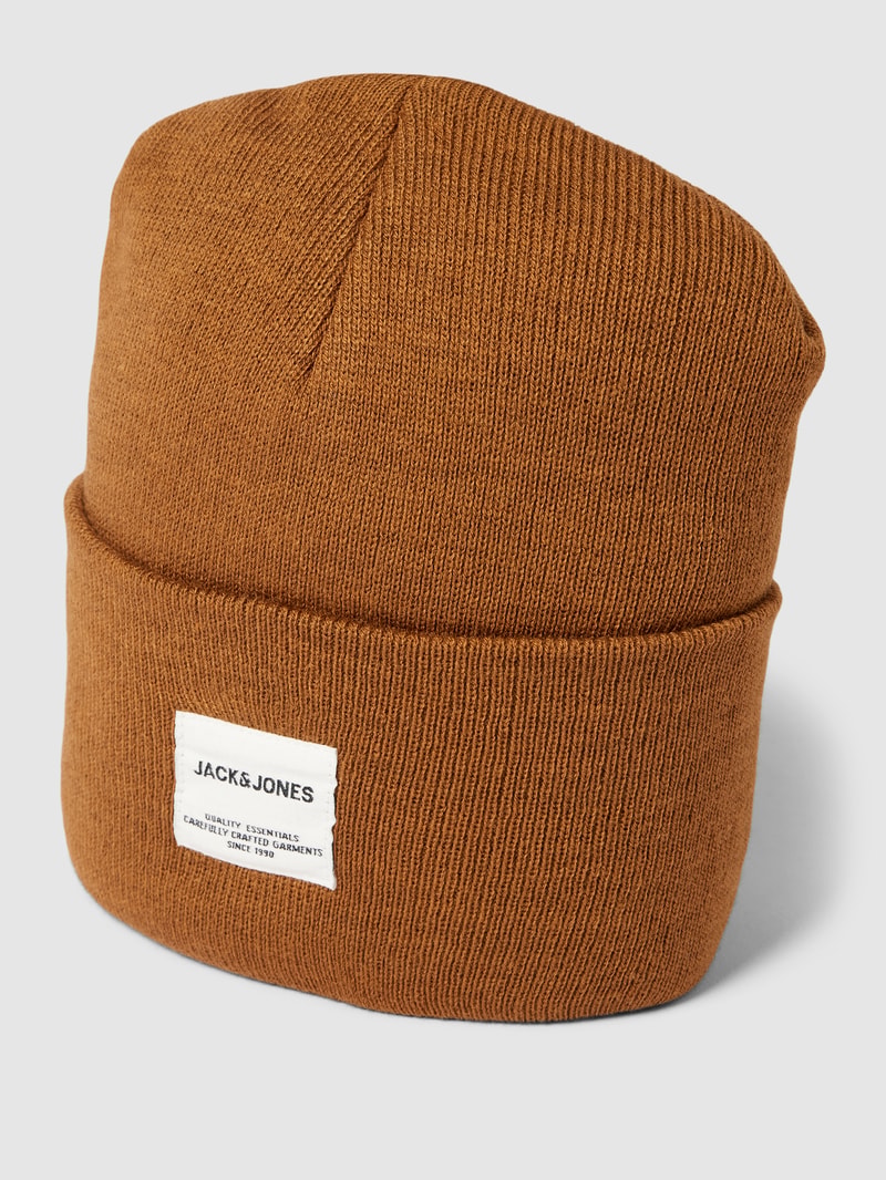 Beanie in unifarbenem Design mit breitem Umschlag in camel