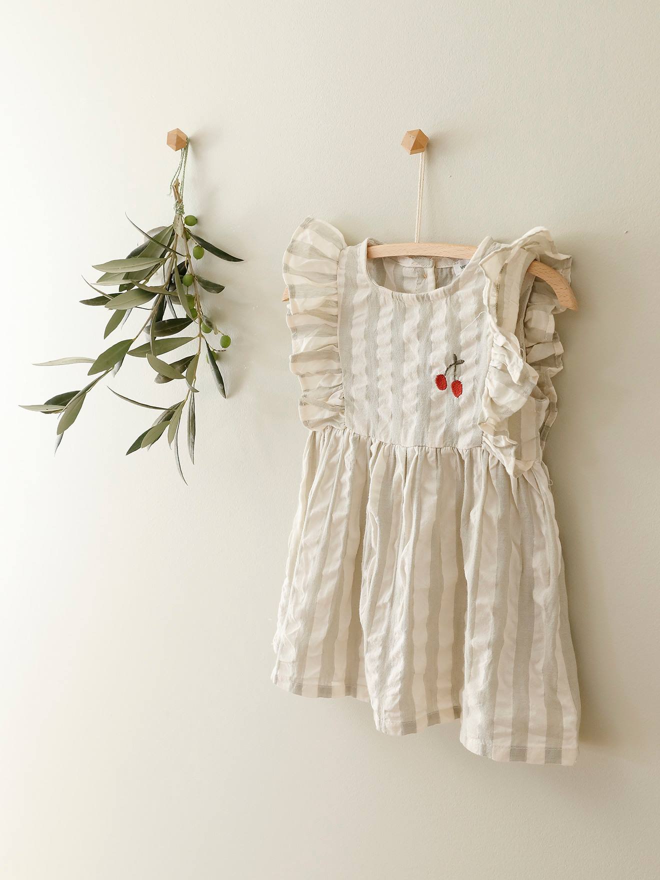 Robe sans manches bébé seersucker vert de gris