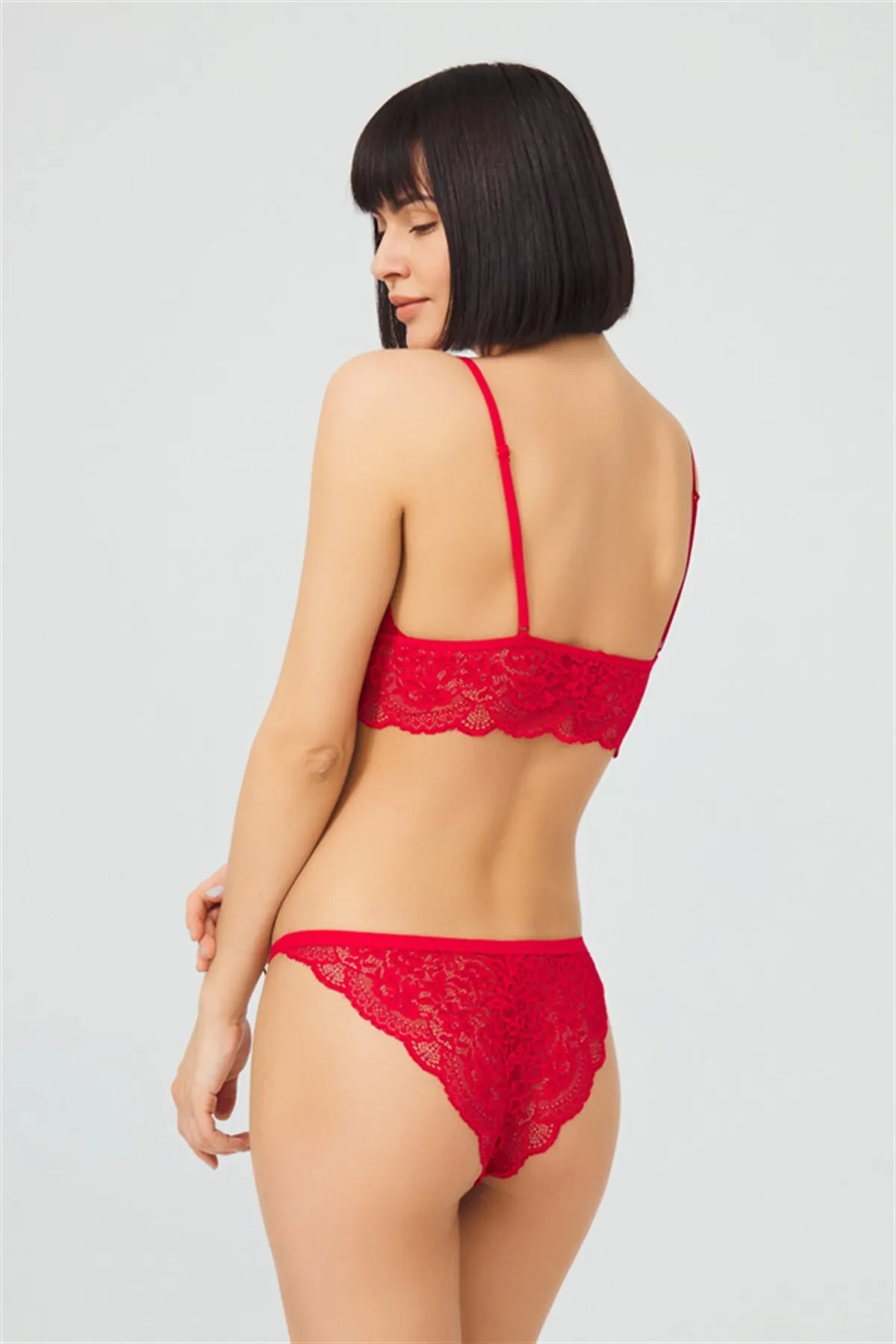Cottonhill  Transparentes, bügelloses BH-Set für Damen aus roter Spitze